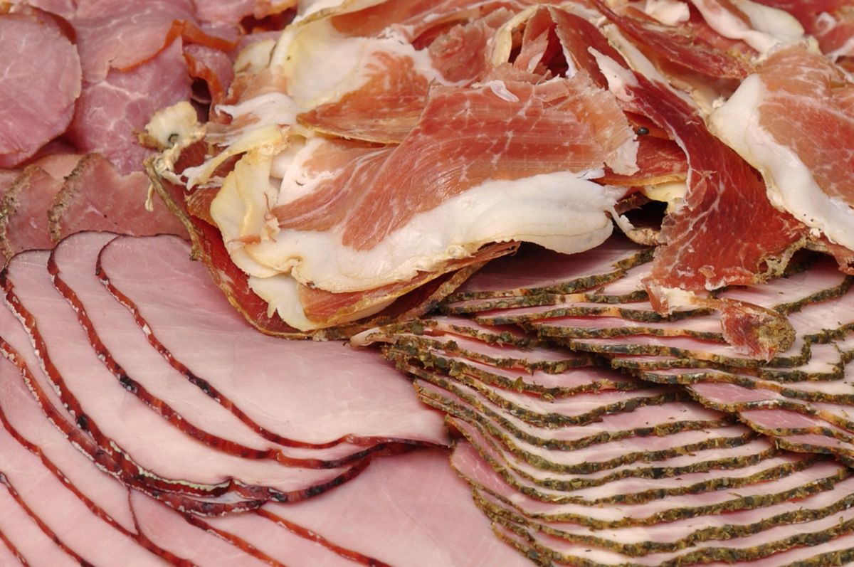 Vendita di salumi Macelleria e salumeria da Luca B.R. CARNI SAS a Cepagatti PE (Pescara)