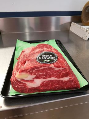 Macelleria e salumeria da Luca B.R. CARNI SAS a Cepagatti PE (Pescara)